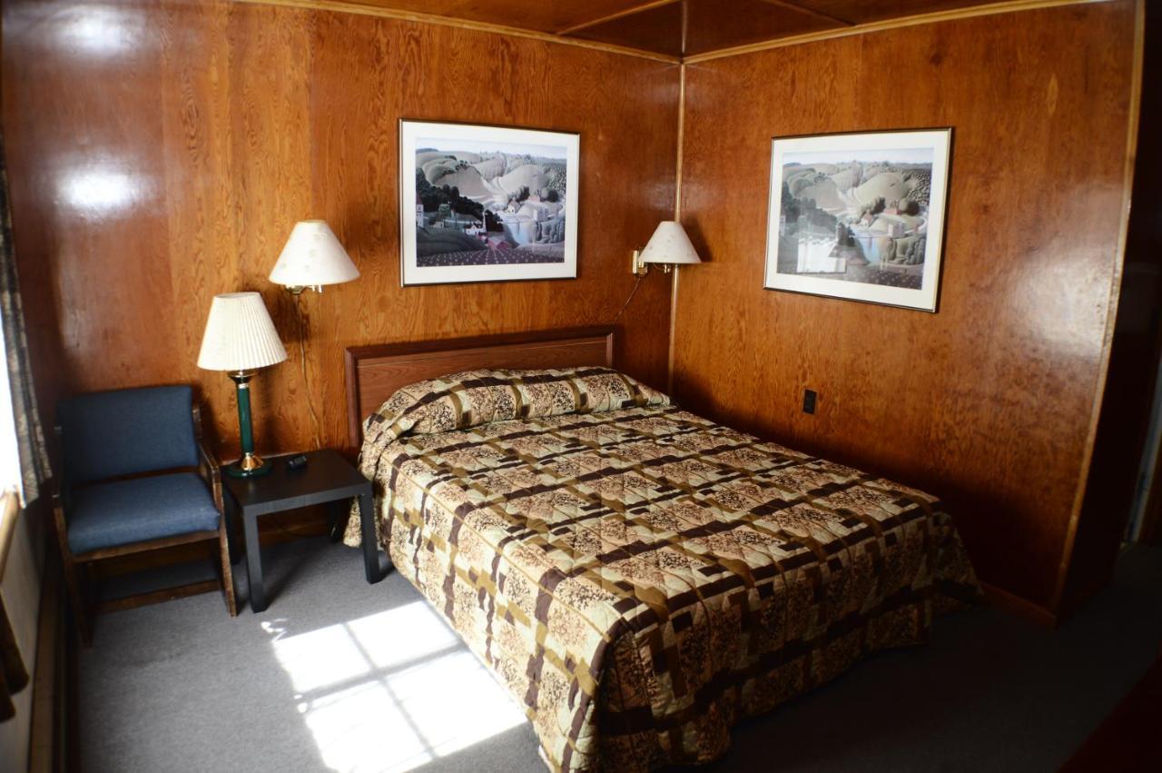 The Willows Motel Wilbur Екстериор снимка