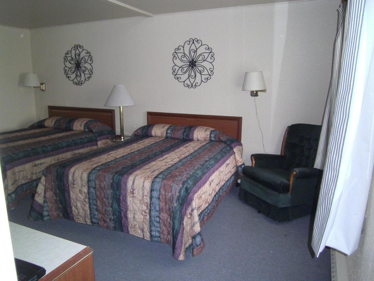 The Willows Motel Wilbur Екстериор снимка